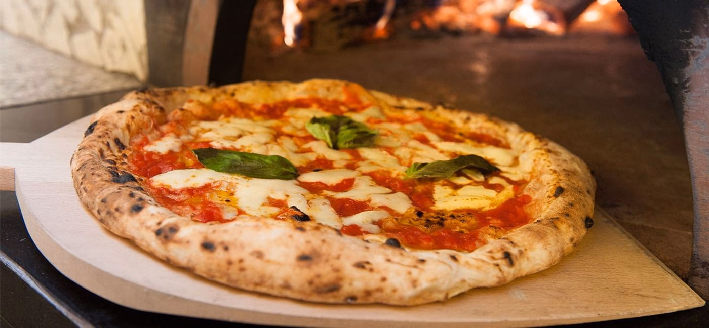 Wann wurde die erste Pizza erfunden?