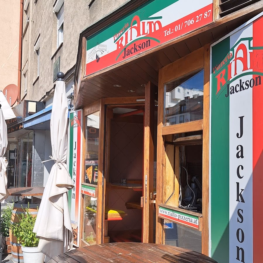 Wie kann man bei Pizzeria Italo bestellen?