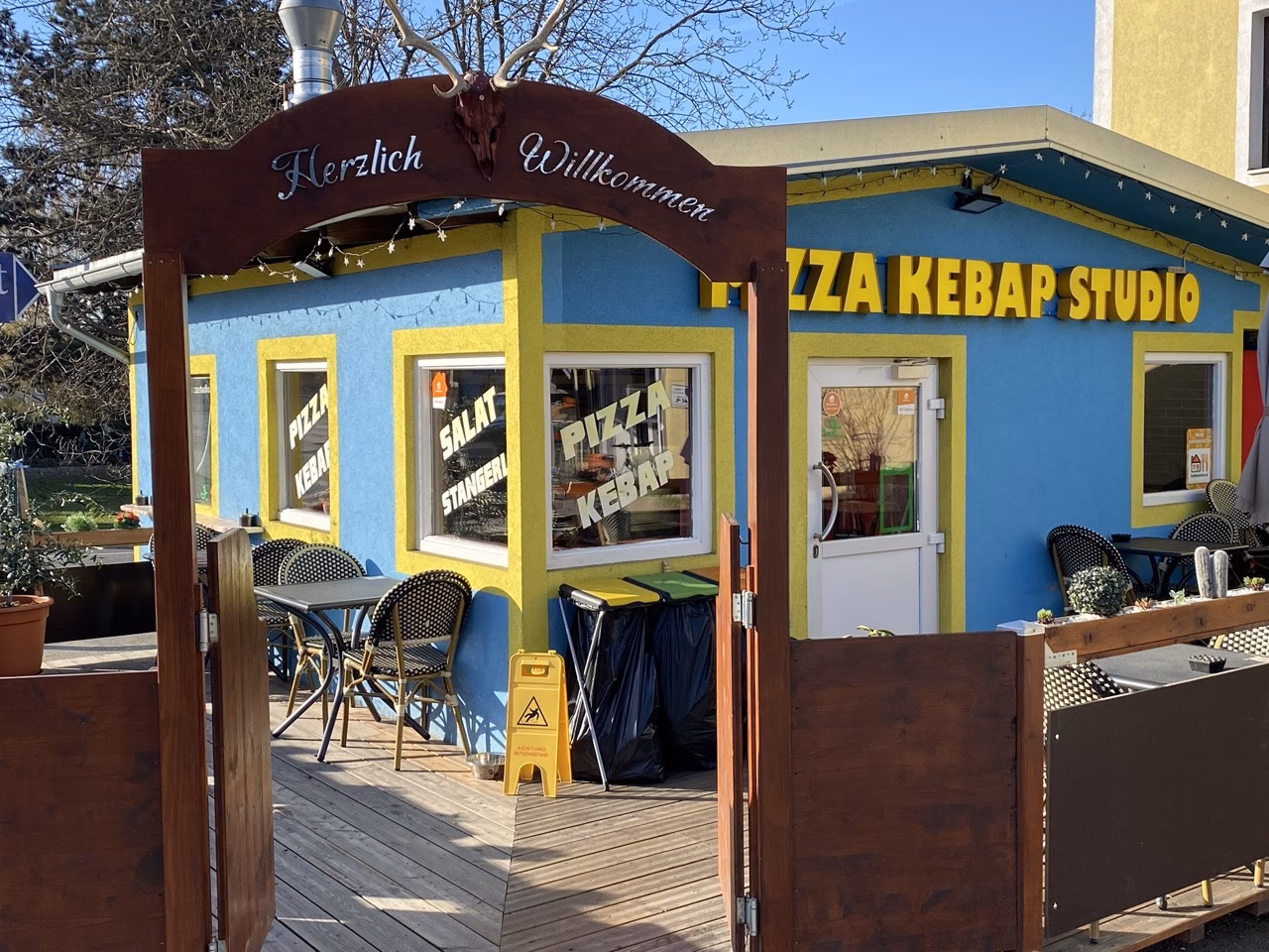 Wie kann ich italienische Pizza bestellen?