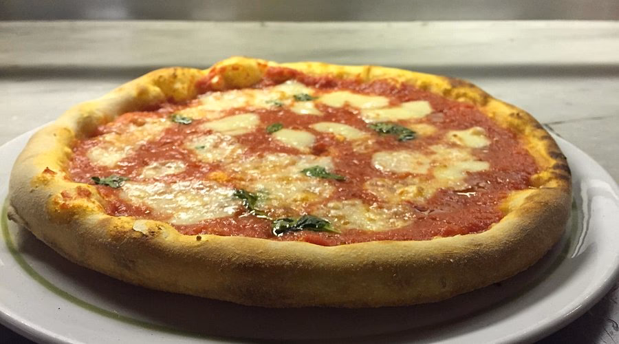 Wie oft sollte man ins Bella's gehen?