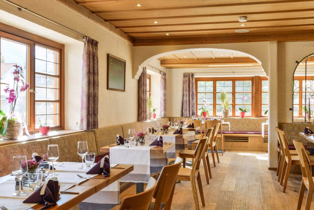 Wann sind die Öffnungszeiten von San Pietro?