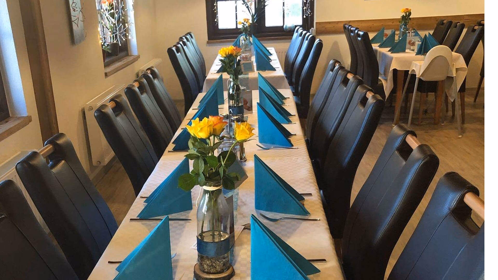 Wie heißt das Restaurant in Hohenzell?