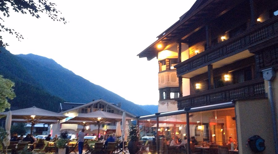 Wie heißt das Restaurant in Längenfeld?