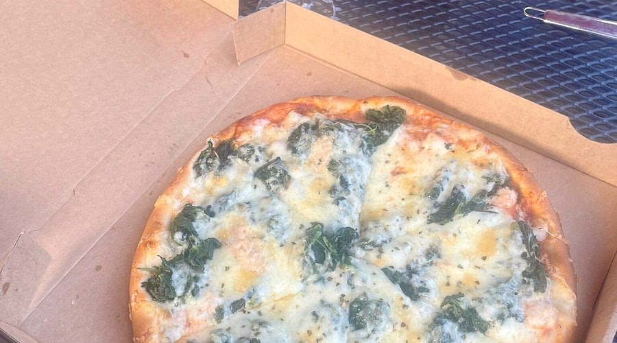 Was bietet das Pizzeria Rendezvous in Neuenahr-Ahrweiler?