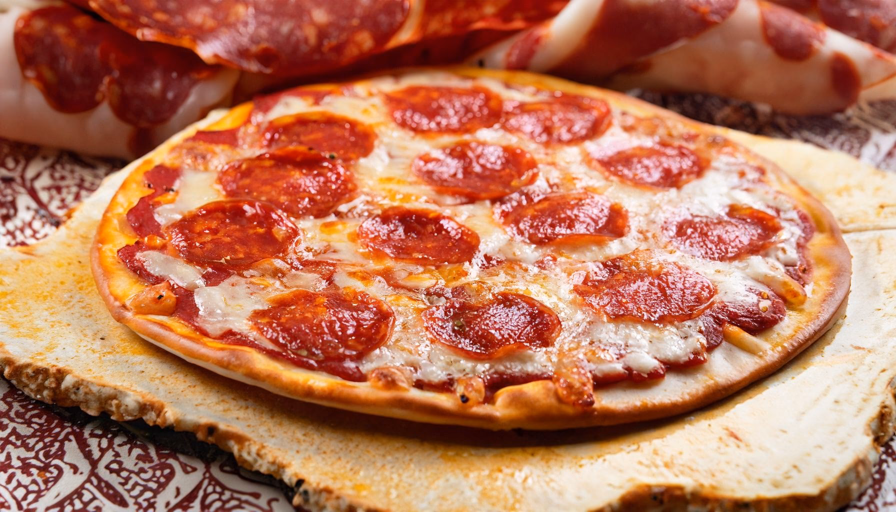 Was macht eine blechpizza so besonders?