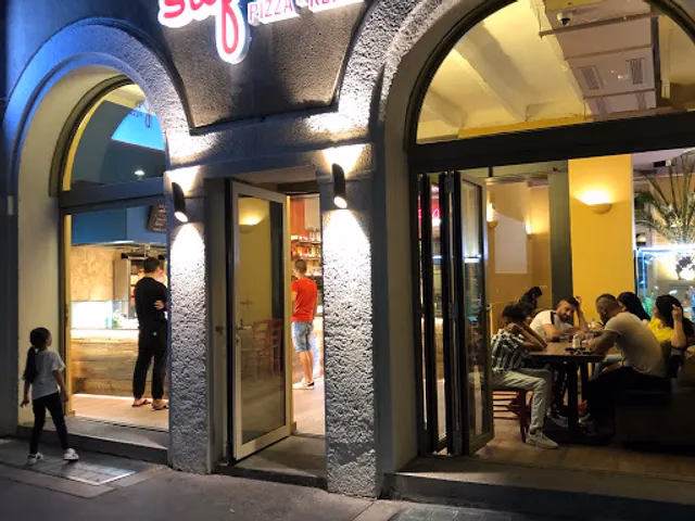 Was ist in einem selbst gebackenen Kebap Sandwich enthalten?