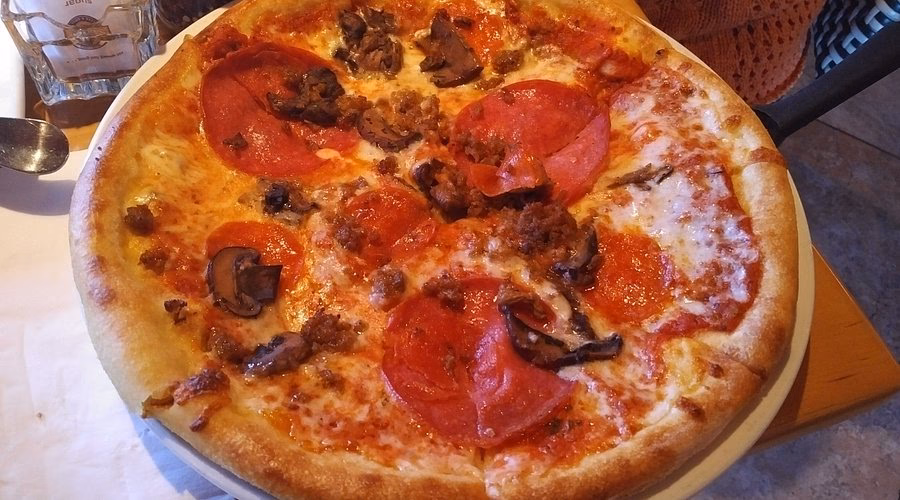 Where is the best Woodfired Pizza in Melbourne?