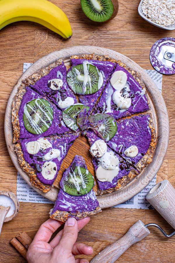 Wie bereite ich vegane pizzaschnecken zu?
