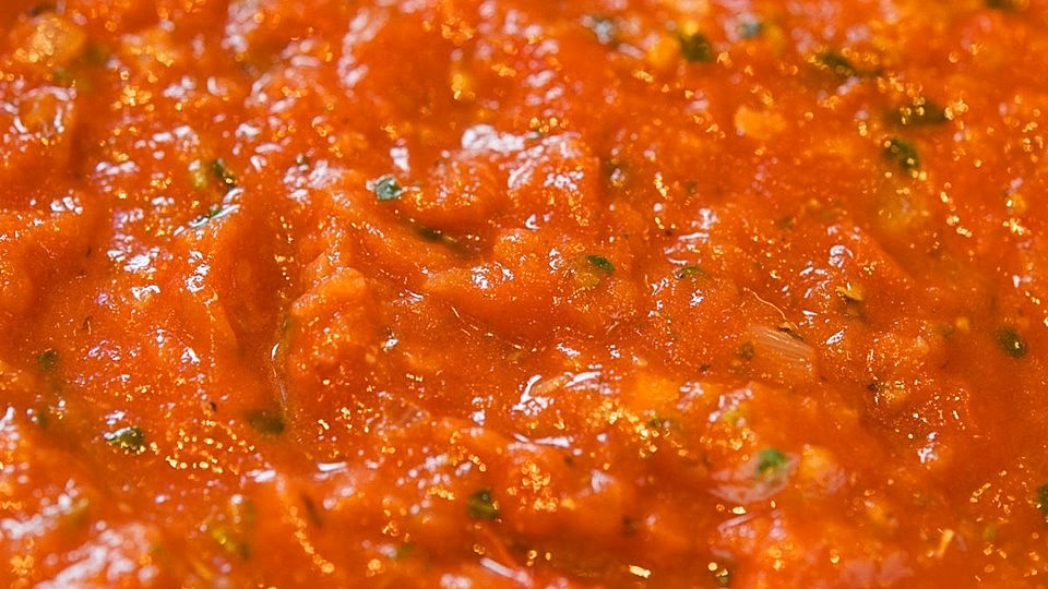 Wie viele Tomatensoße für Pizza?