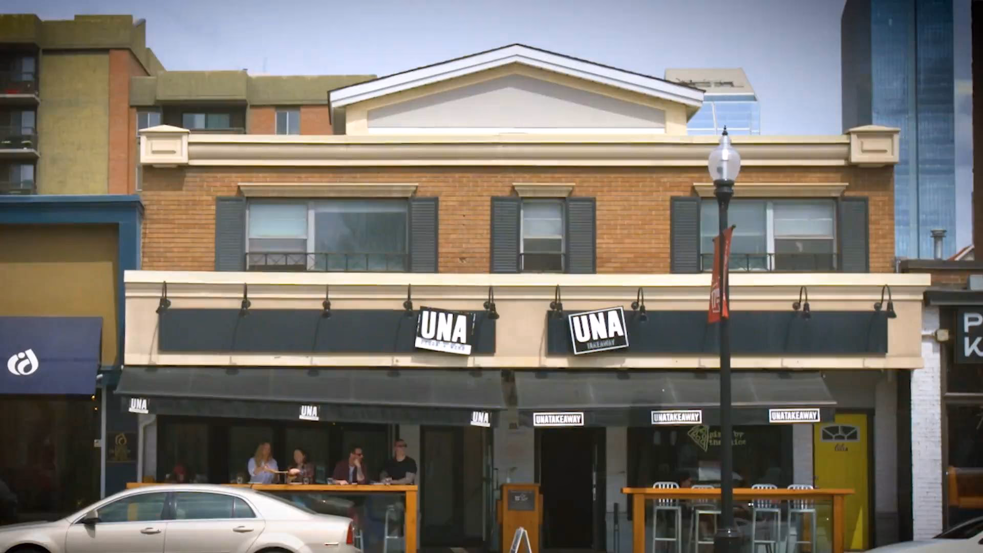 What wine goes with pizza?