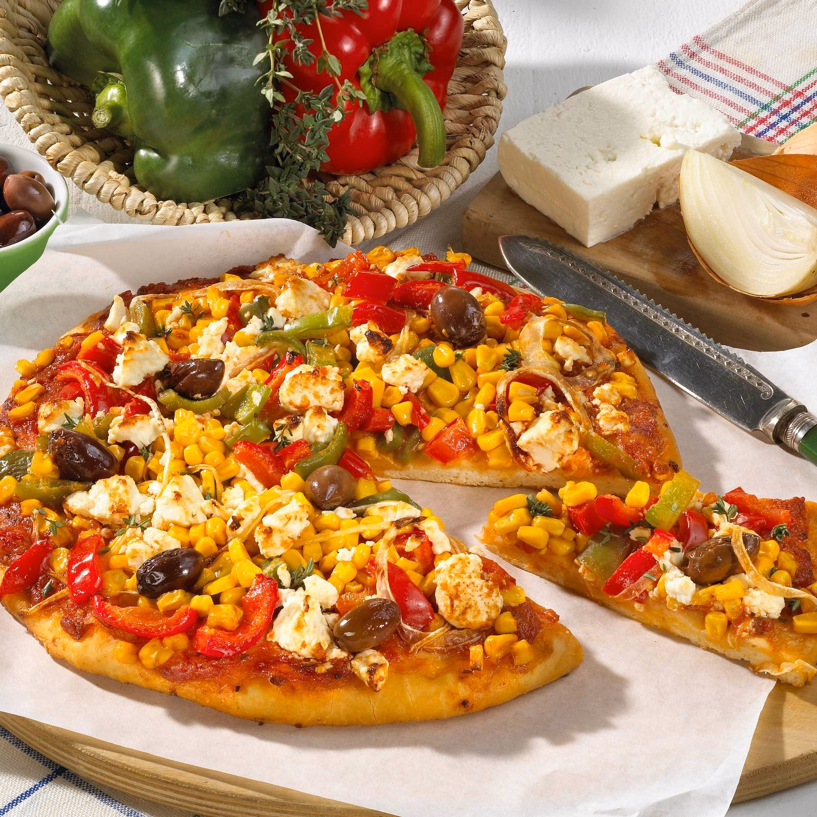 Wie bereite ich einen veganen Pizzastein vor?